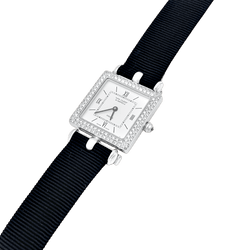 Montre VAN CLEEF & ARPELS "Classique" en or blanc et diamants - Castafiore