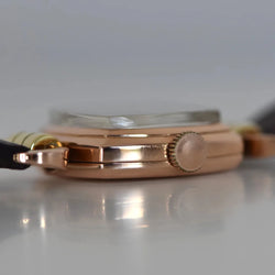 Montre VANCHERON & CONSTANTIN "Étrier" en or rose et cuir - Castafiore