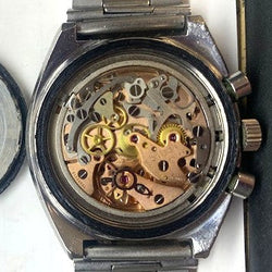 Montre OMEGA Speedmaster en acier