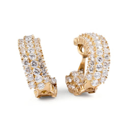 Paire de boucles d'oreilles sur or jaune en diamants - Castafiore