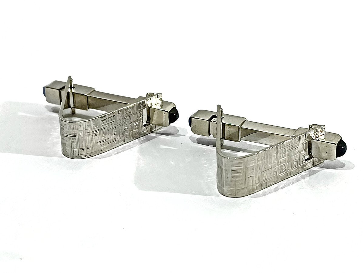 Paire De Boutons De Manchette En Or Blanc Et Saphirs - Castafiore