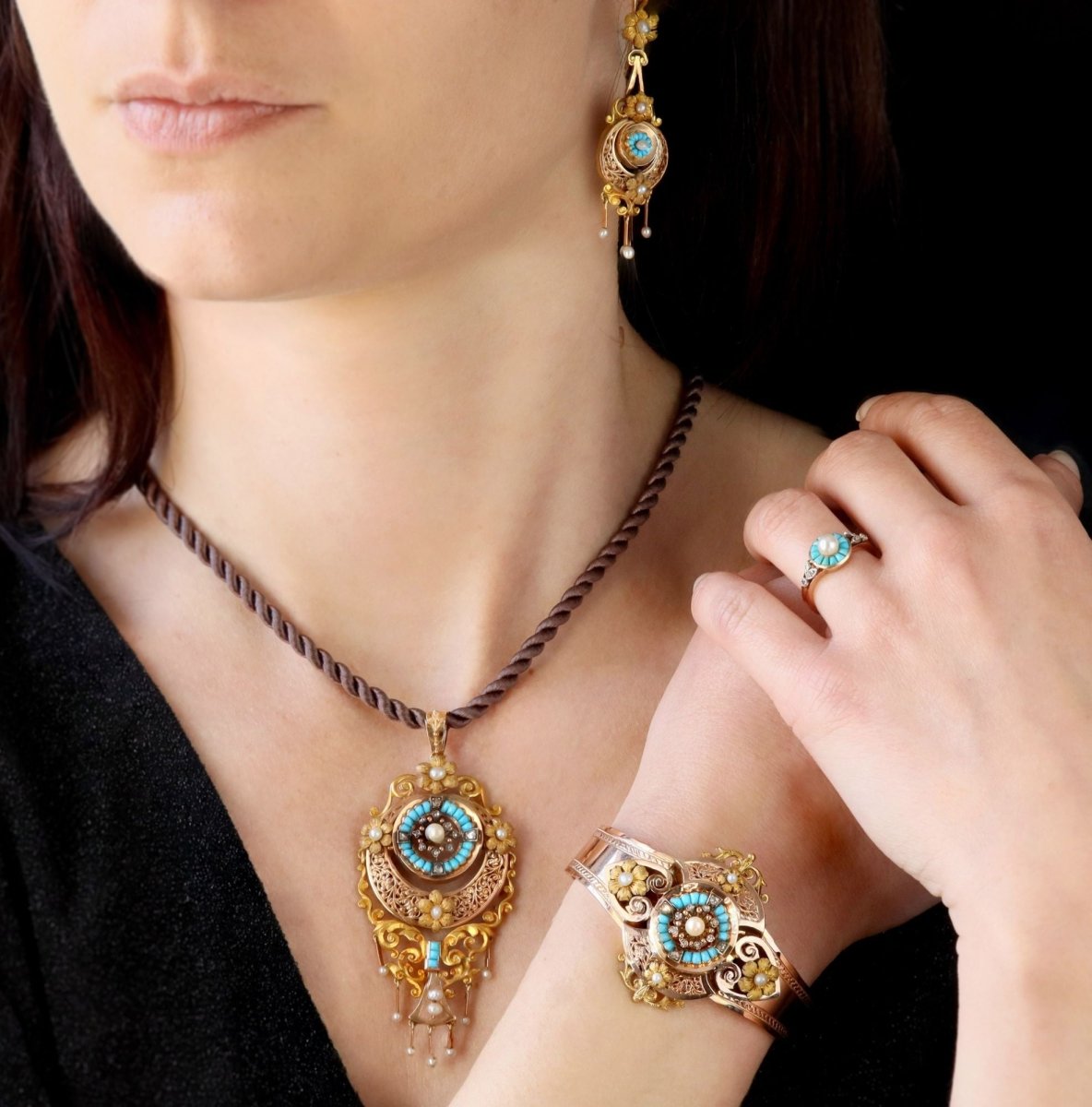 Antique turquoise and pearls set diamonds