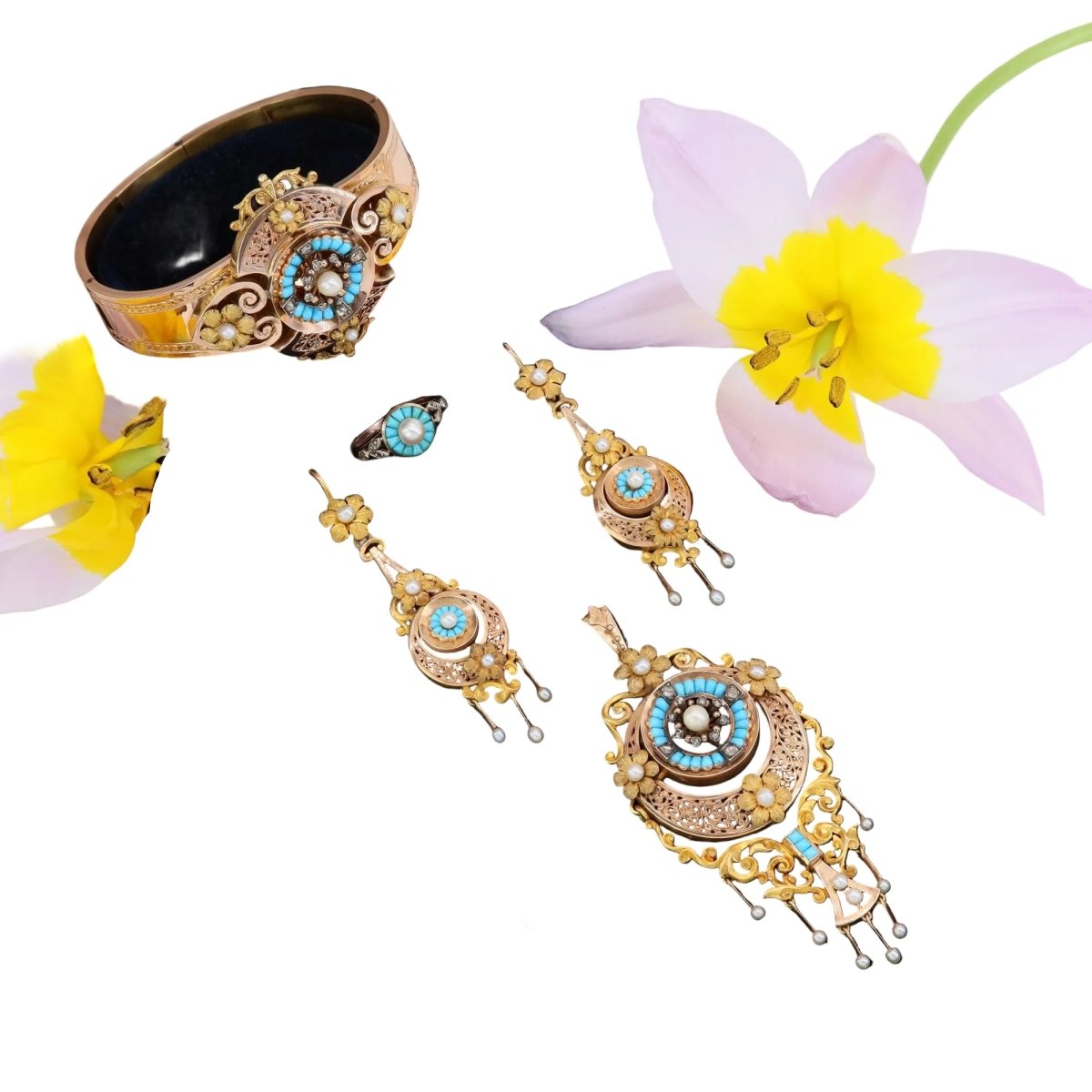 Antique turquoise and pearls set diamonds