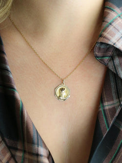PAUL BRANDT Médaille Art Deco or jaune vierge de profil - Castafiore