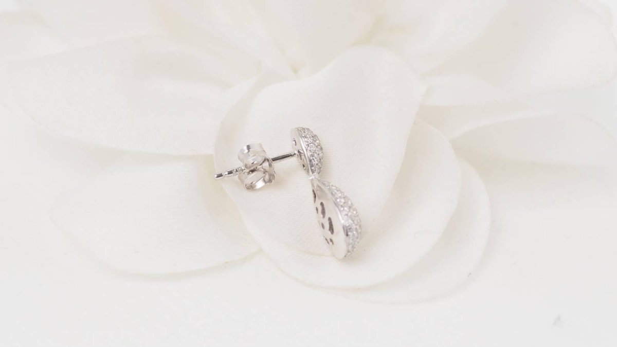 Pendants d'oreilles en or blanc et diamants - Castafiore