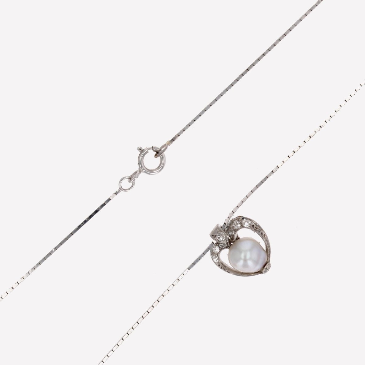 Pendentif ANCIEN Chaine maille géométrique en or blanc et platine - Castafiore