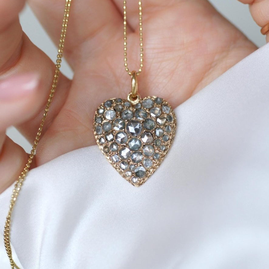 Pendentif ANCIEN Cœur en or rose et diamants - Castafiore
