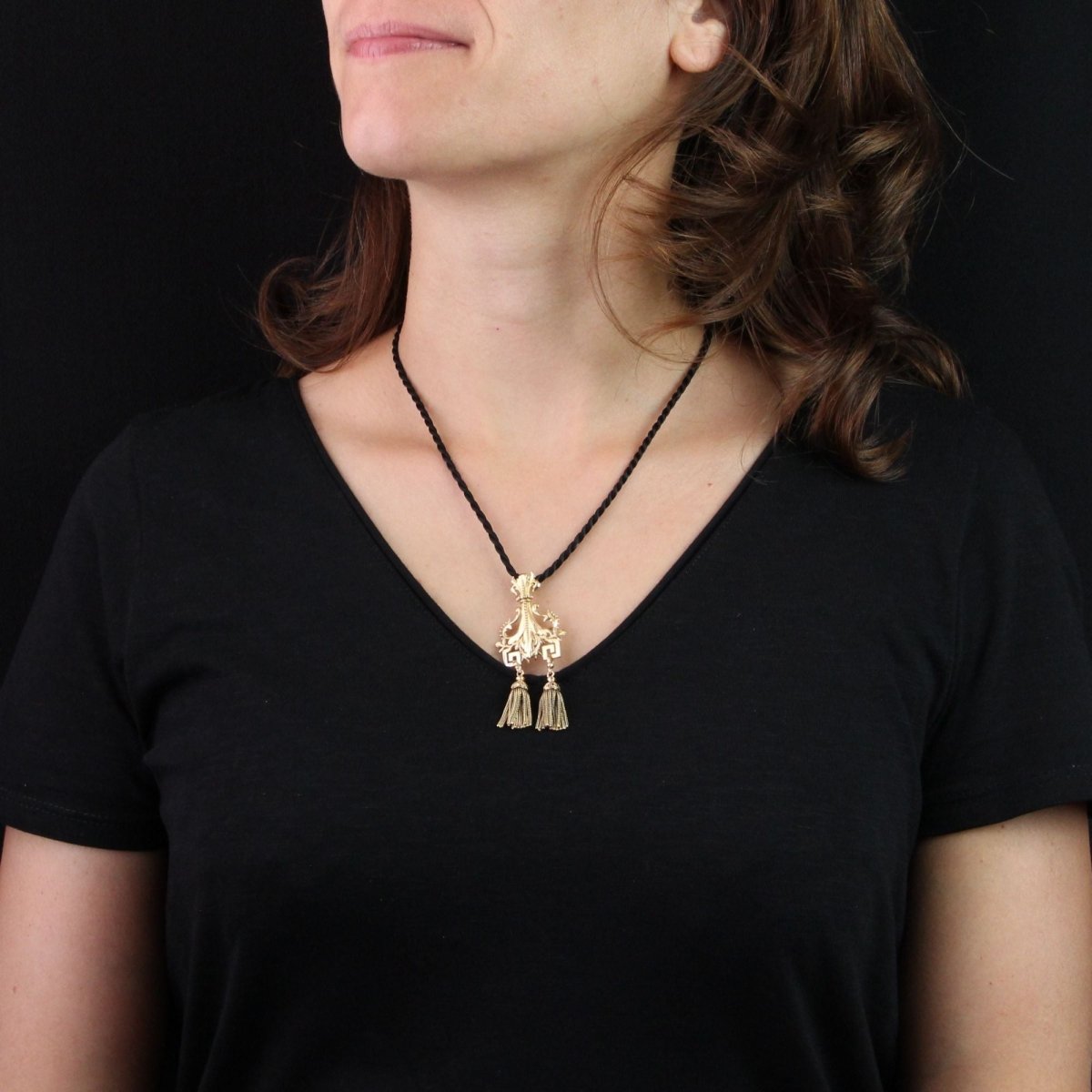 Pendentif ancien en or et ses pompons - Castafiore