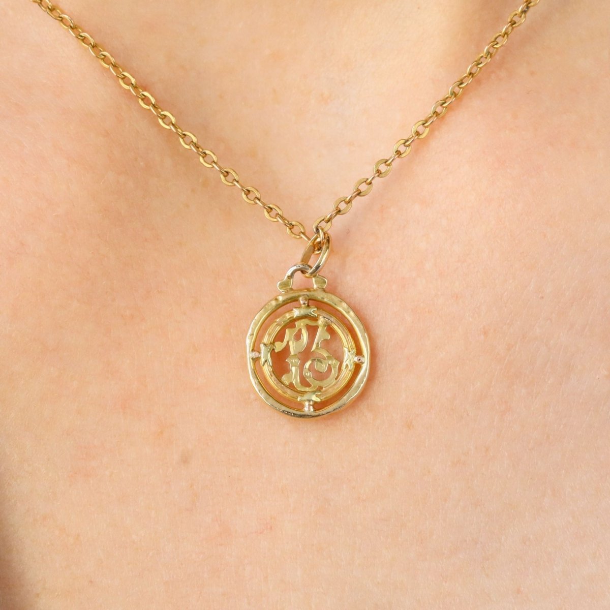 Antique gold pendant number 13