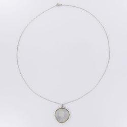 Pendentif ANONYME Médaille maille figaro en platine nacre et perles fines - Castafiore