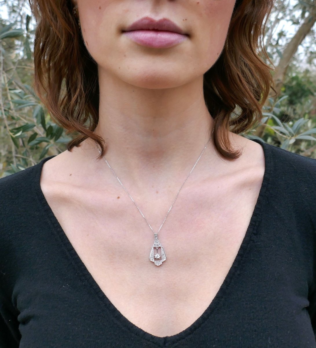 Pendentif Art Déco Diamants, monture en Platine. - Castafiore