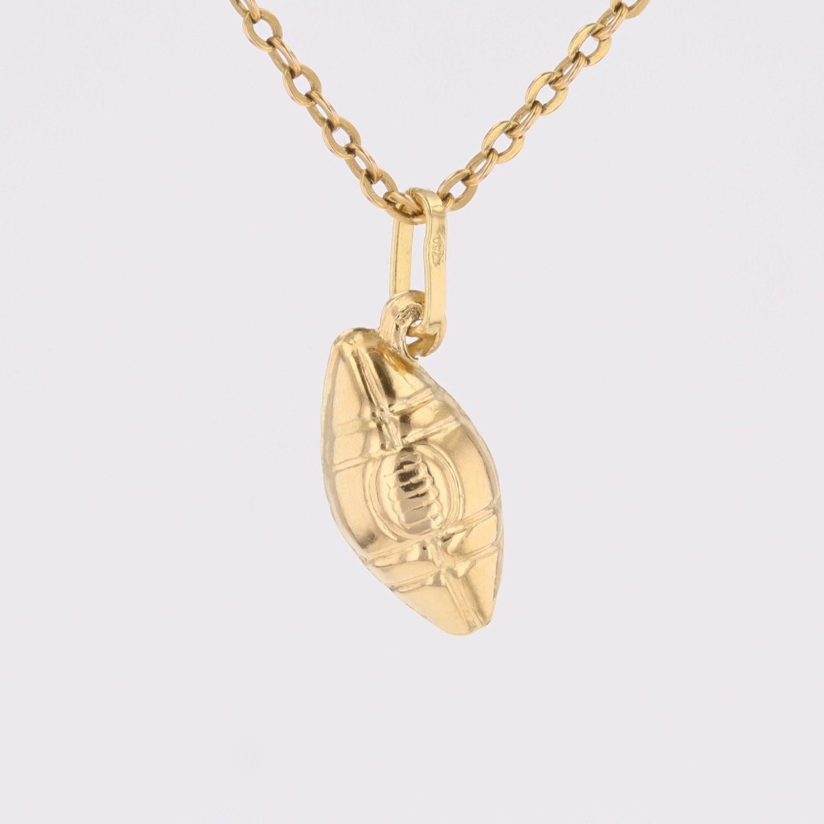 Pendant yellow gold american soccer