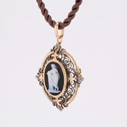 Antique cameo and brooch pendant diamonds cut in pink