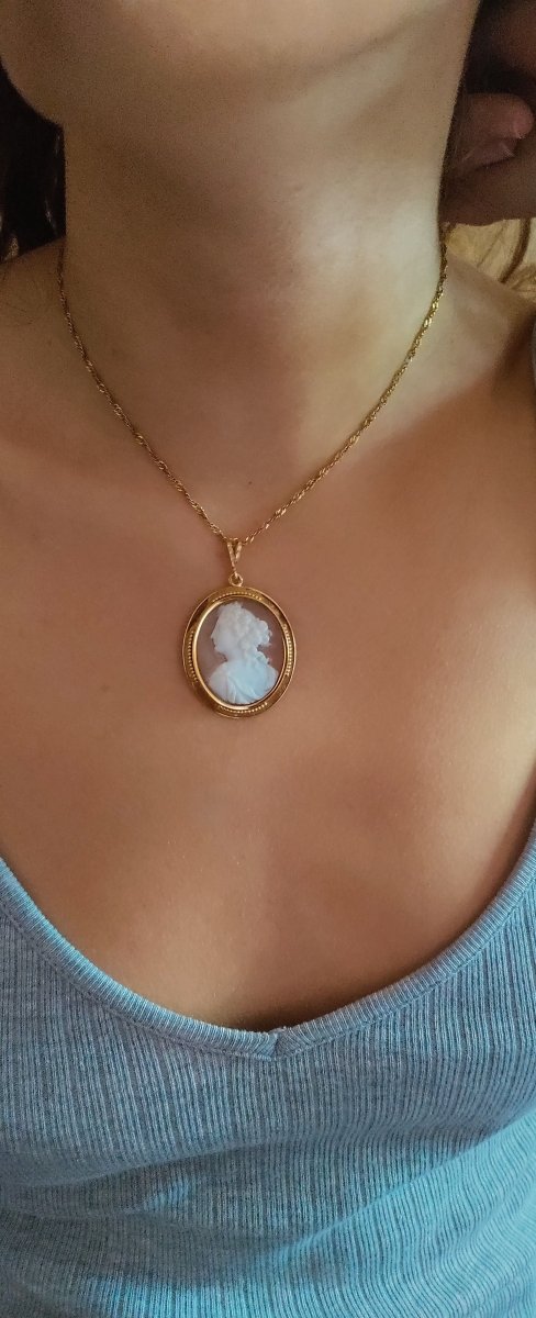 Pendentif camée ancien en or jaune - Castafiore