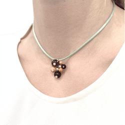 Pendentif CARTIER Délices de Goa en or jaune améthystes corail et diamants - Castafiore