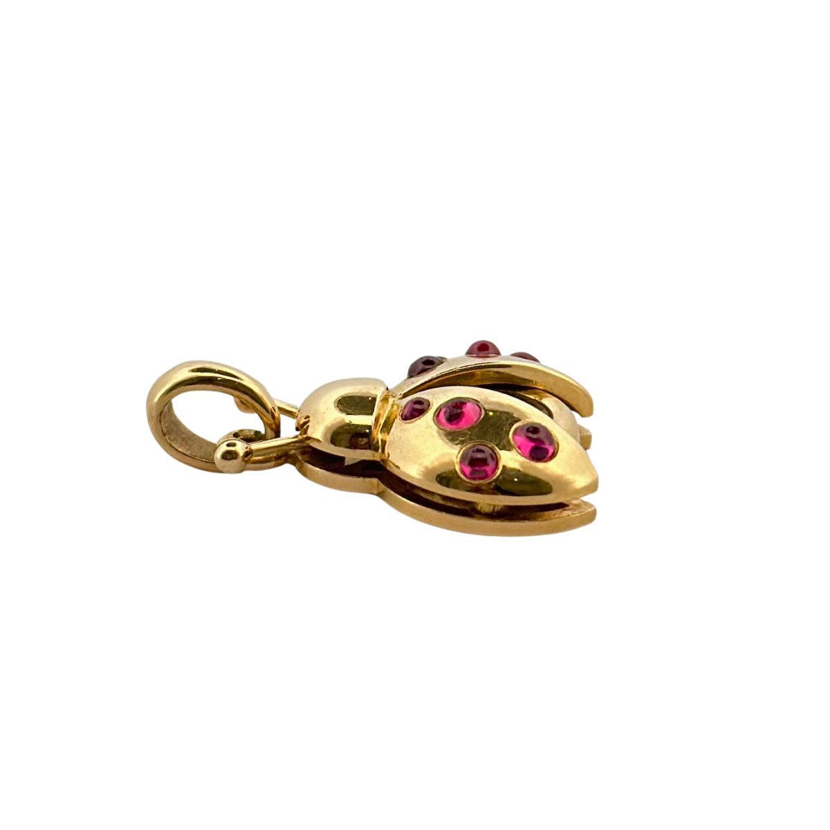 Pendentif CHOPARD Coccinelle en or jaune, rubis et diamant - Castafiore