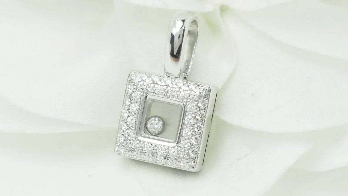 Pendentif Chopard Happy Diamonds en or blanc et diamants - Castafiore