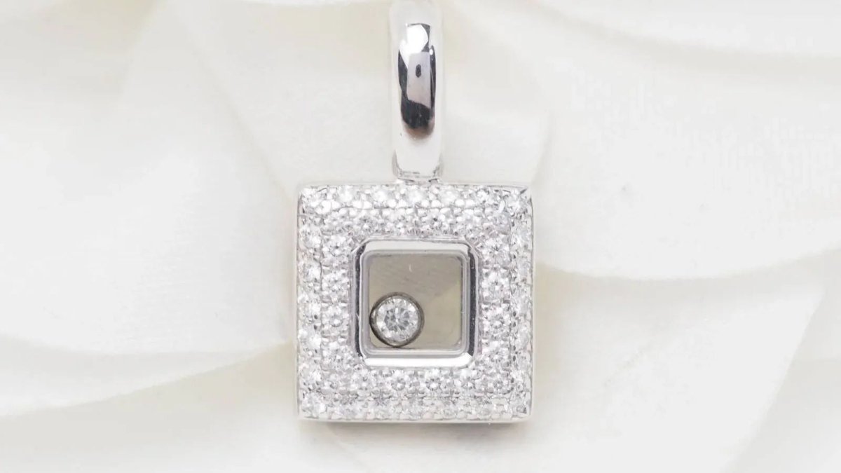 Pendentif Chopard Happy Diamonds en or blanc et diamants - Castafiore