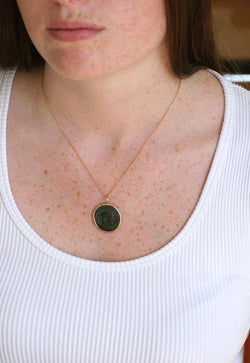 Pendentif collier pièce romaine Maximien Hercule - Castafiore