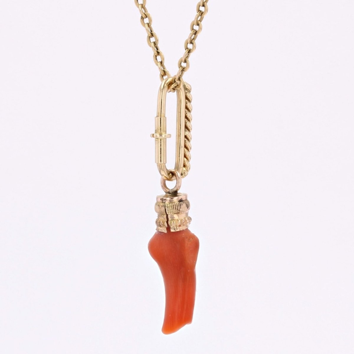 Pendentif corail en or jaune - Castafiore