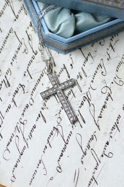 Pendentif Croix Art Déco Perles et Diamants - Castafiore