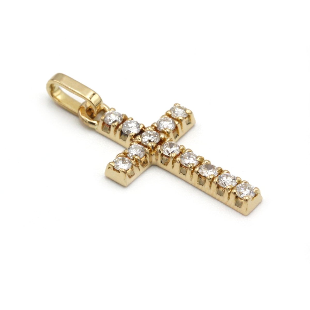 Pendentif Croix en or jaune et diamants - Castafiore