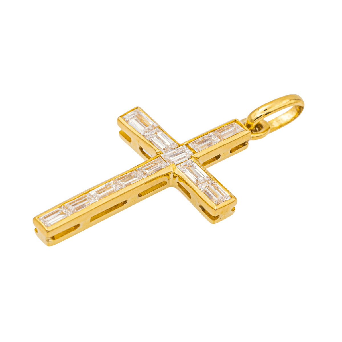 Pendentif Croix en or jaune et diamants - Castafiore