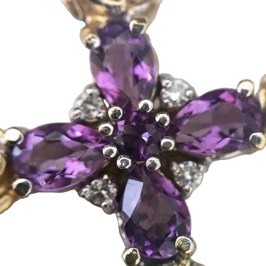 Pendentif Croix en or jaune, or blanc, améthystes, et diamants - Castafiore