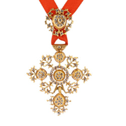 Pendentif croix régionale en or rose et strass - Castafiore