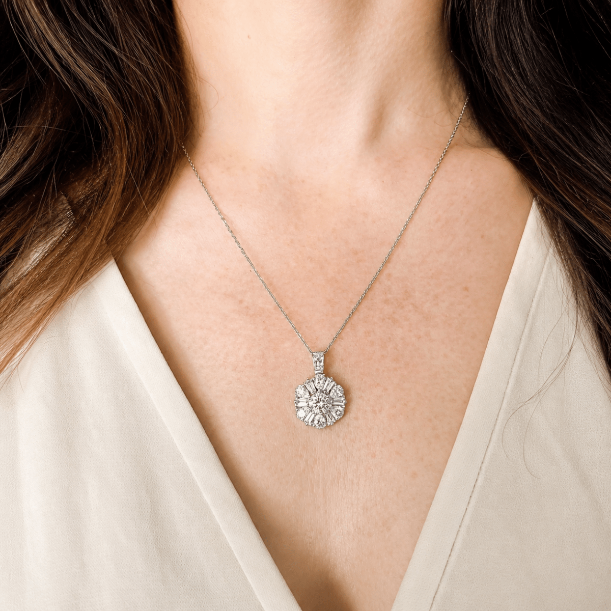 Pendentif en or blanc et diamants - Castafiore