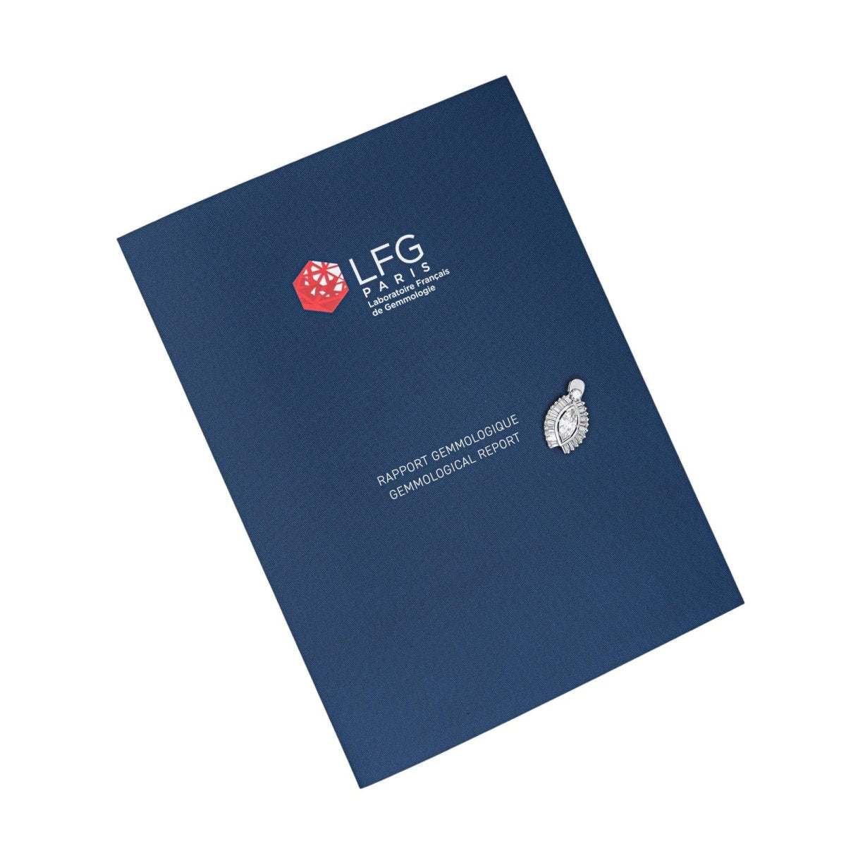 White gold pendant diamond