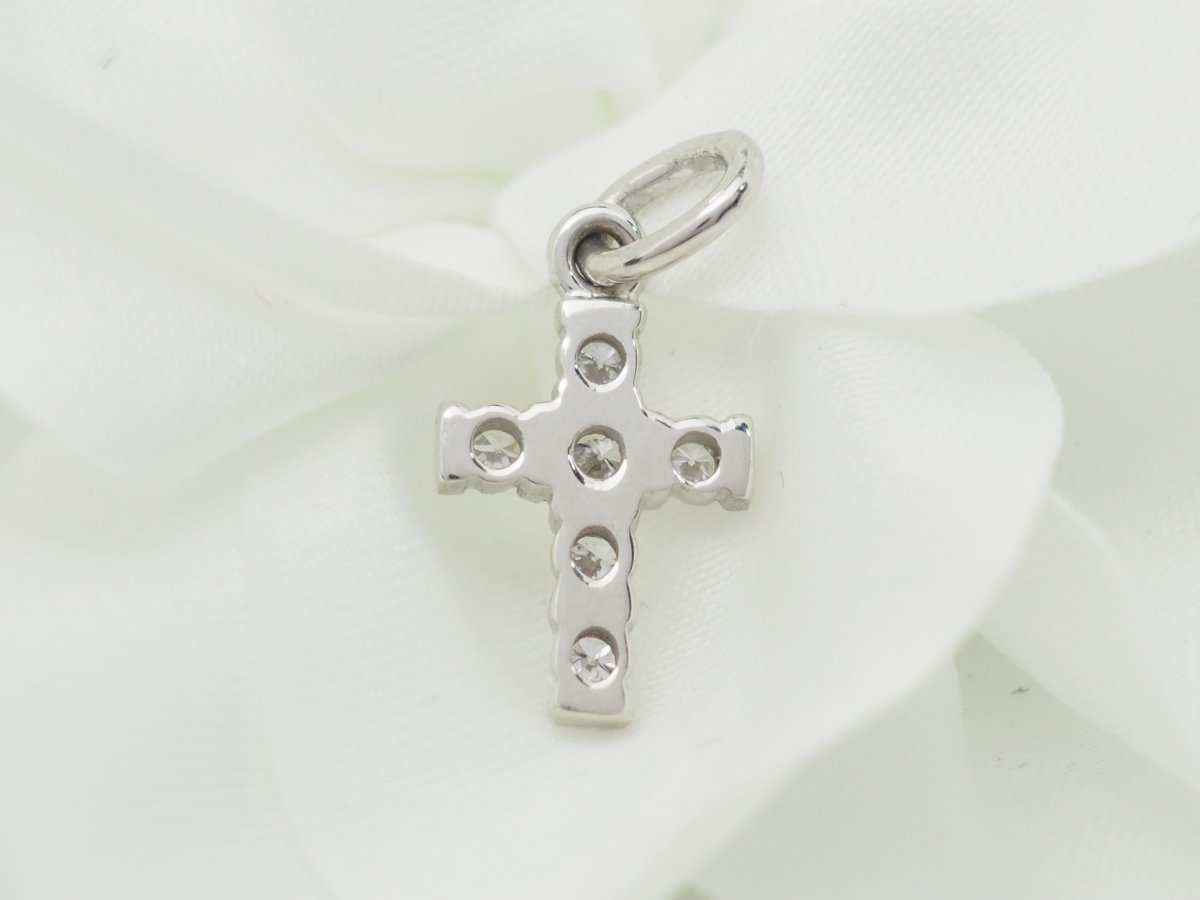 Pendentif en or blanc et diamants - Castafiore