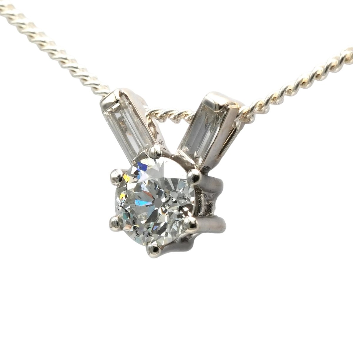 Pendentif en or blanc et diamants - Castafiore