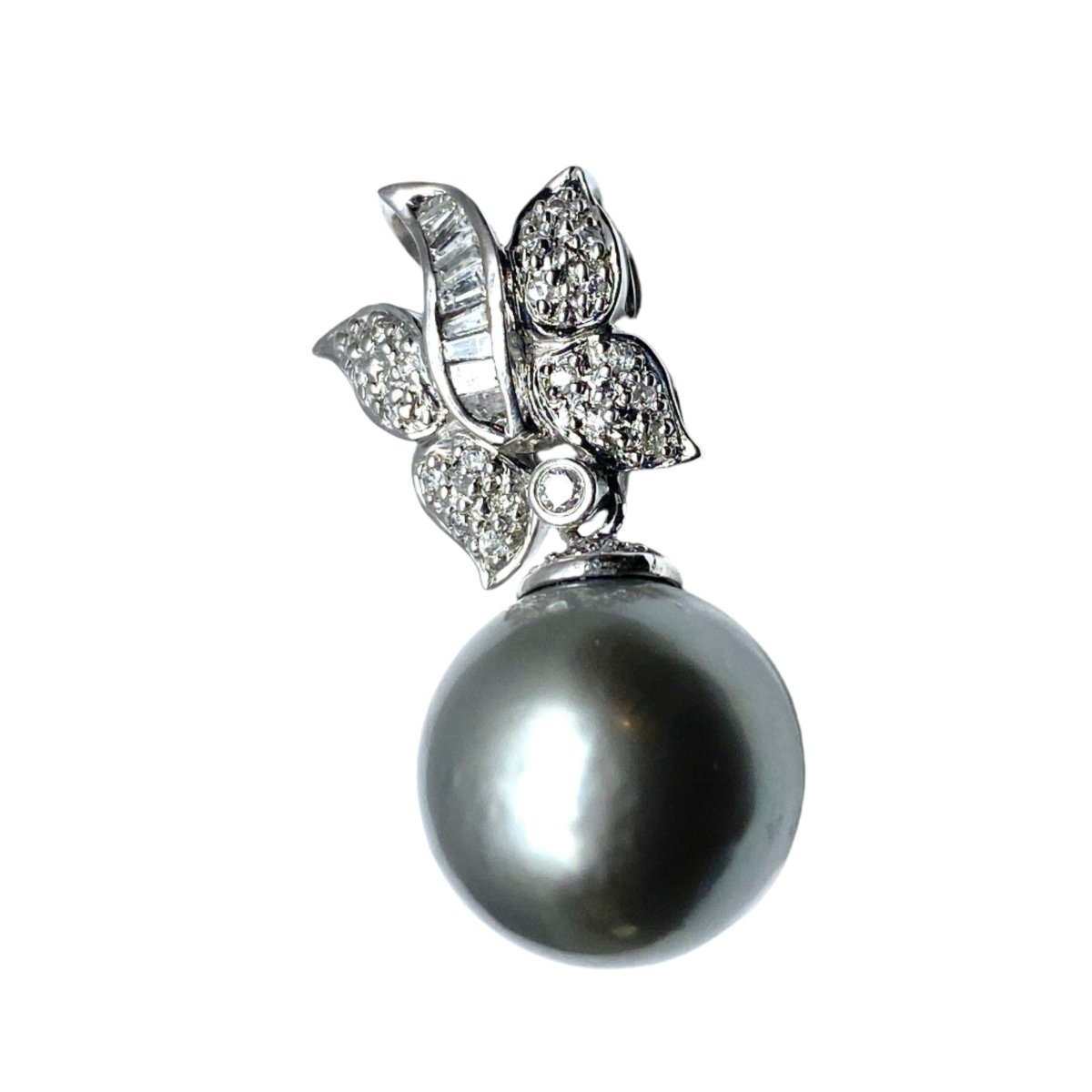 Pendentif en or blanc, perle de Tahiti et diamants - Castafiore