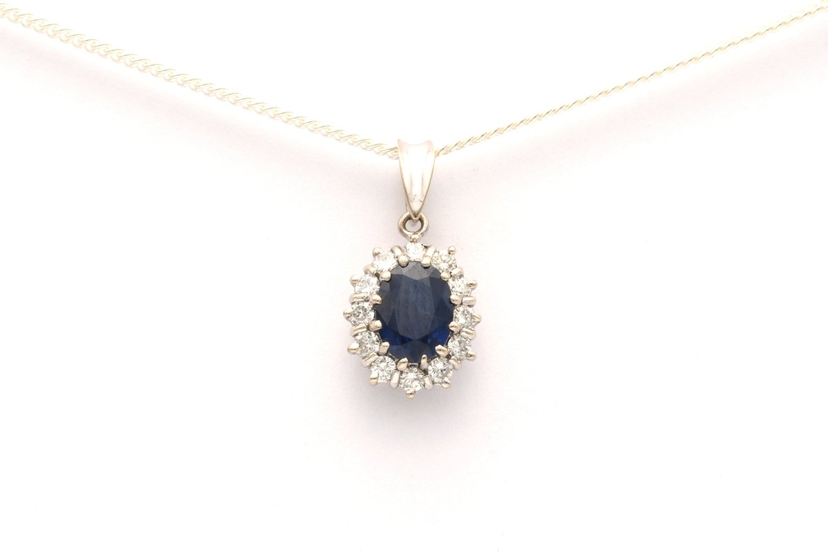 Pendentif en or blanc, saphir et diamants - Castafiore