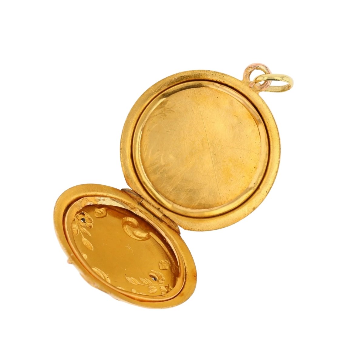 Round medallion yellow gold former