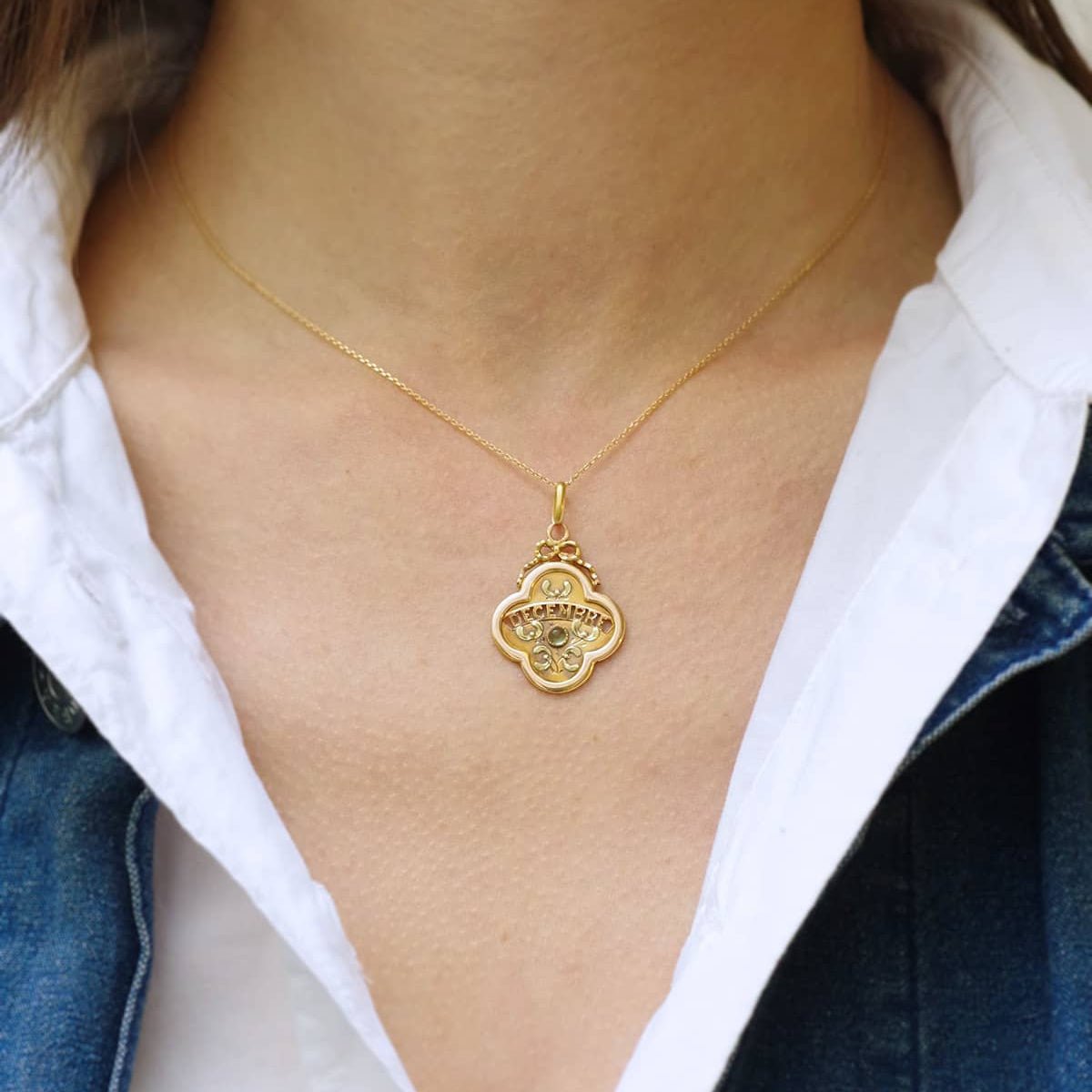 Pendentif en or jaune - Castafiore