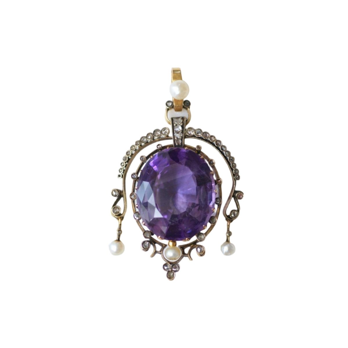 Pendentif en or jaune, argent, améthyste, perle, et diamants - Castafiore