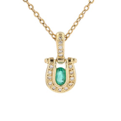 Emerald pendant diamonds