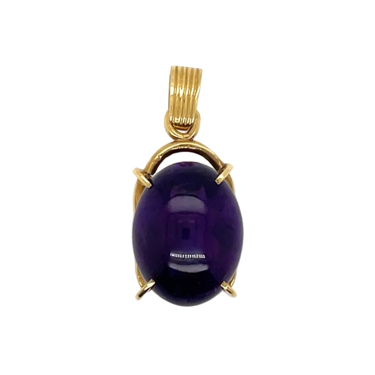 Pendant in yellow gold and amethyst
