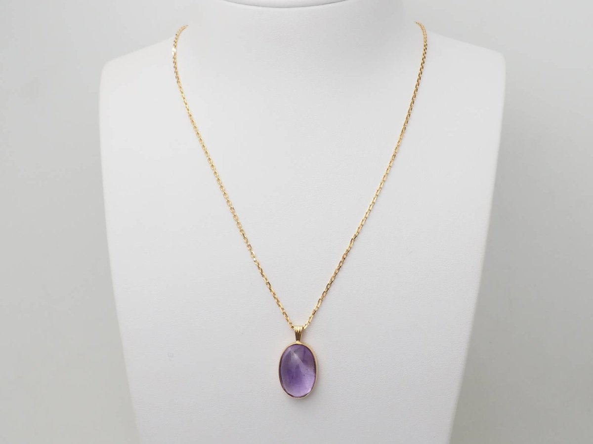 Pendentif en or jaune et Améthyste en cabochon - Castafiore