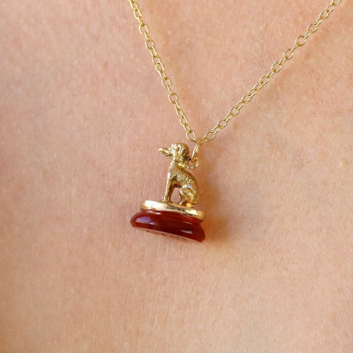 Pendentif en or jaune et cornaline - Castafiore