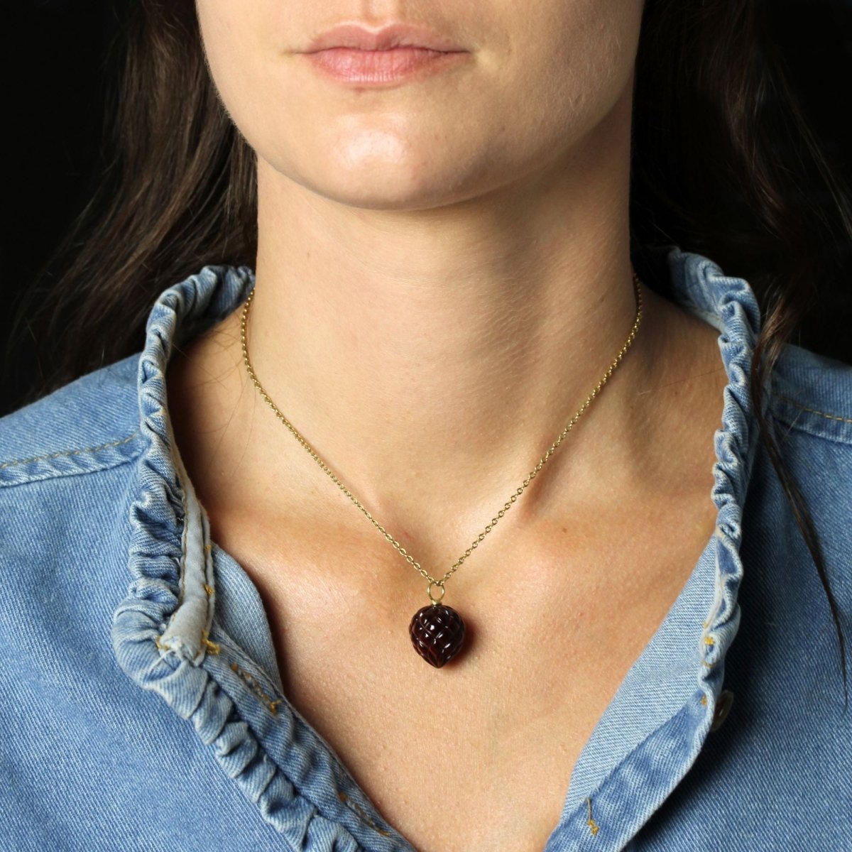 Pendentif en or jaune et oeil de tigre - Castafiore