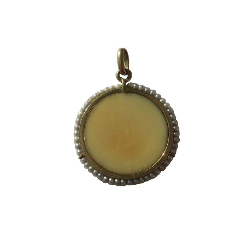 Pendentif en or jaune et perles - Castafiore