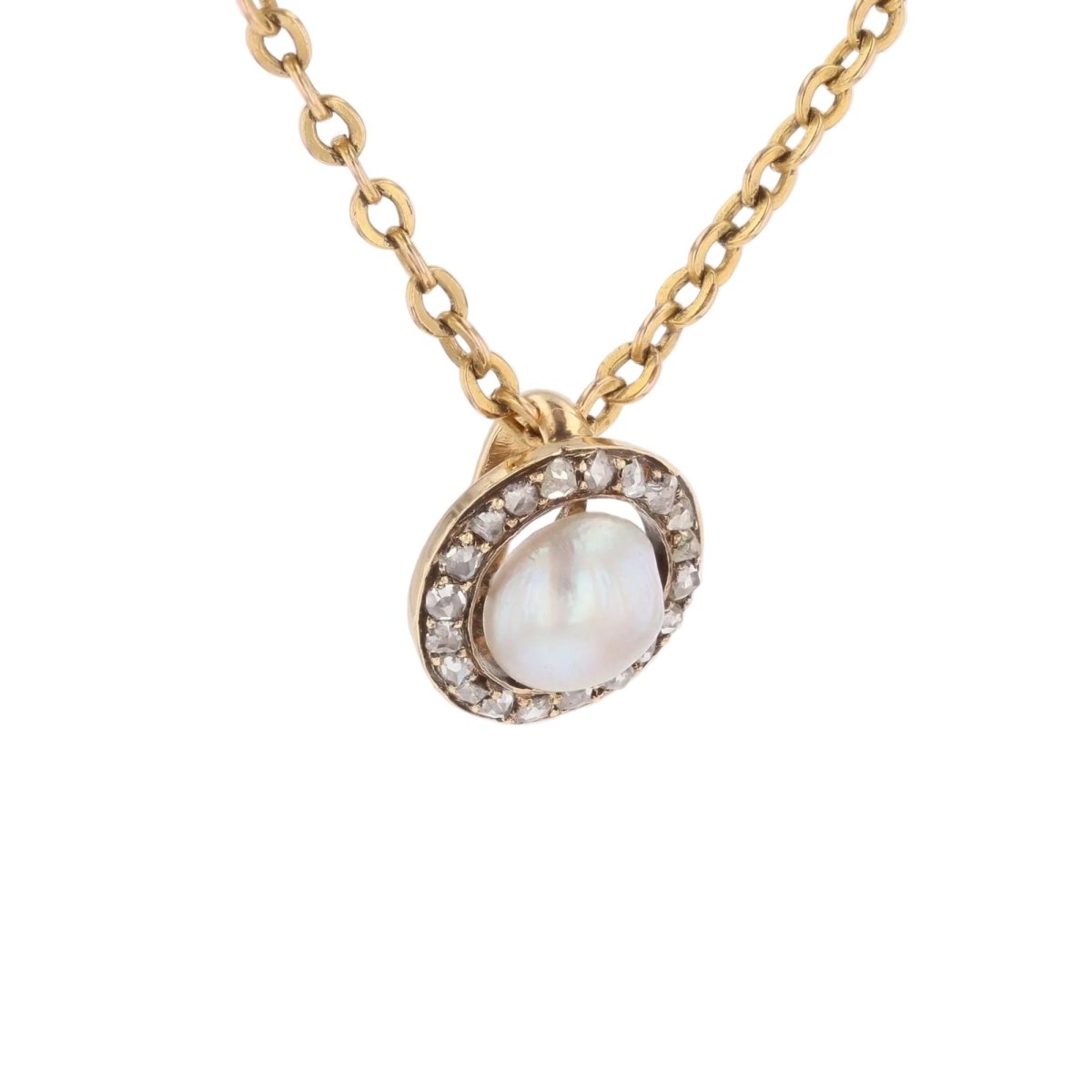 Antique round fine pearl pendant diamonds
