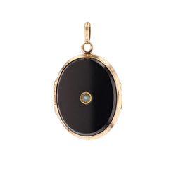 Antique onyx gold medallion with fine pearl