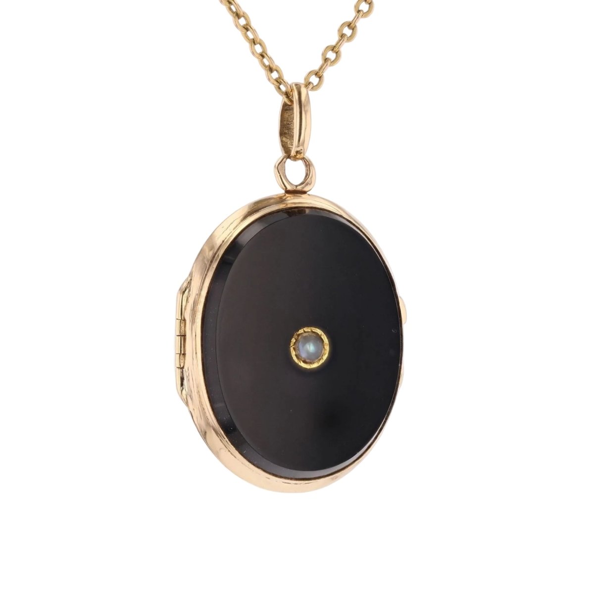Antique onyx gold medallion with fine pearl