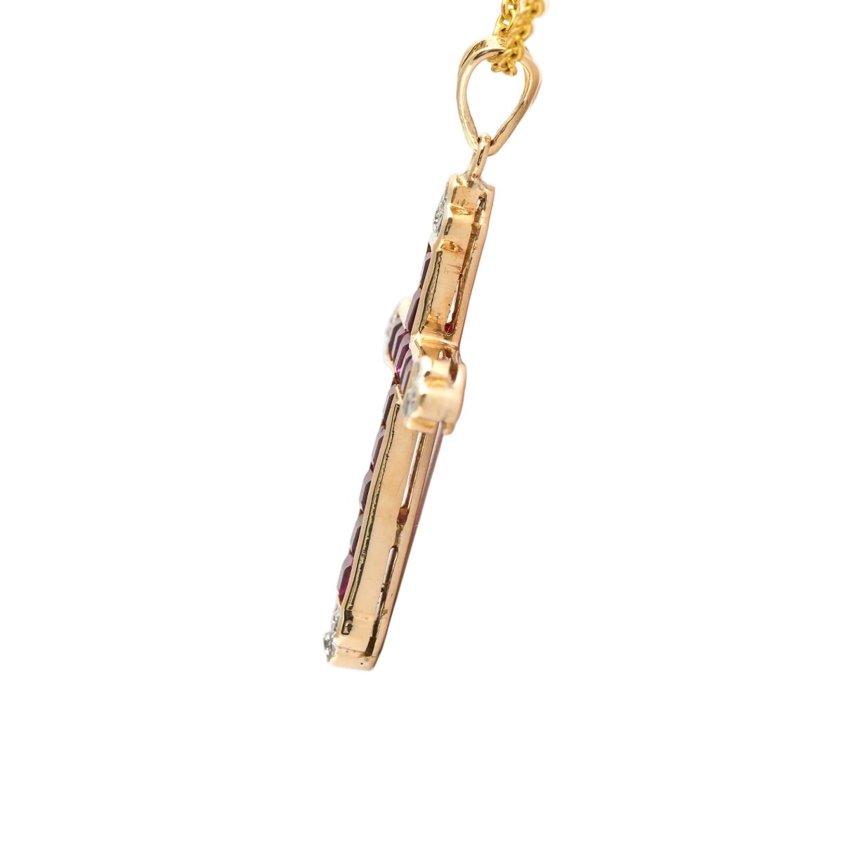 Pendentif en or jaune, rubis et diamants - Castafiore