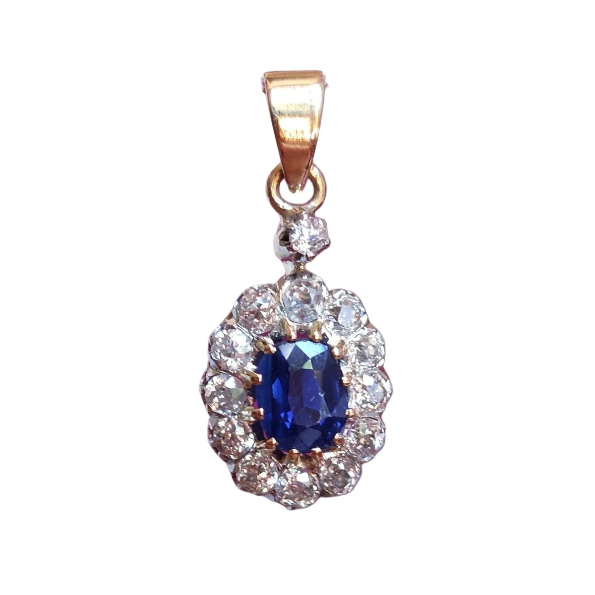 Pendentif en or jaune, saphir et diamants - Castafiore