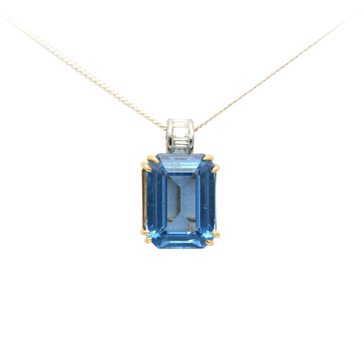 Pendentif en or jaune, topaze et diamants - Castafiore